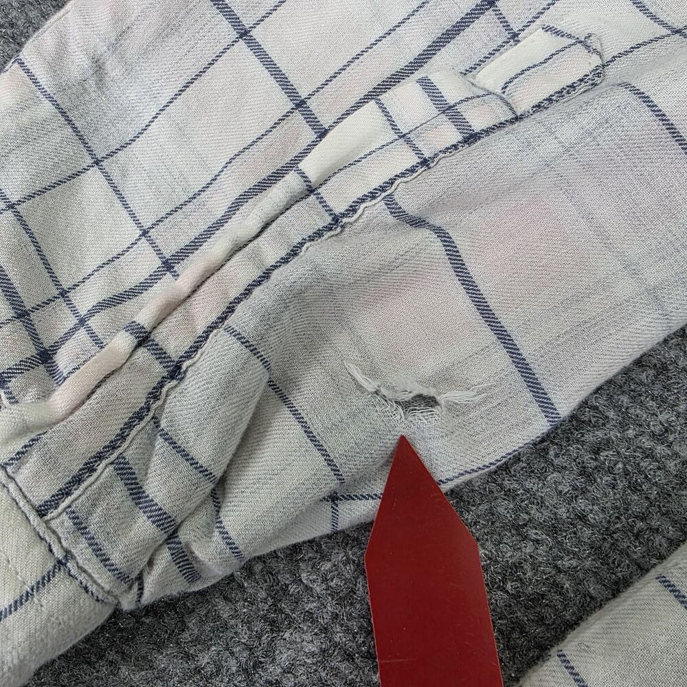 LL Bean Shirt Womens Small Petite Pink Plaid Fleece Lined Button Front Casual - Picture 15 of 16